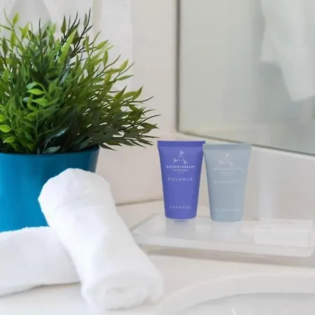 Hanza Tower Club Family Sauna & Pool & Jacuzzi *